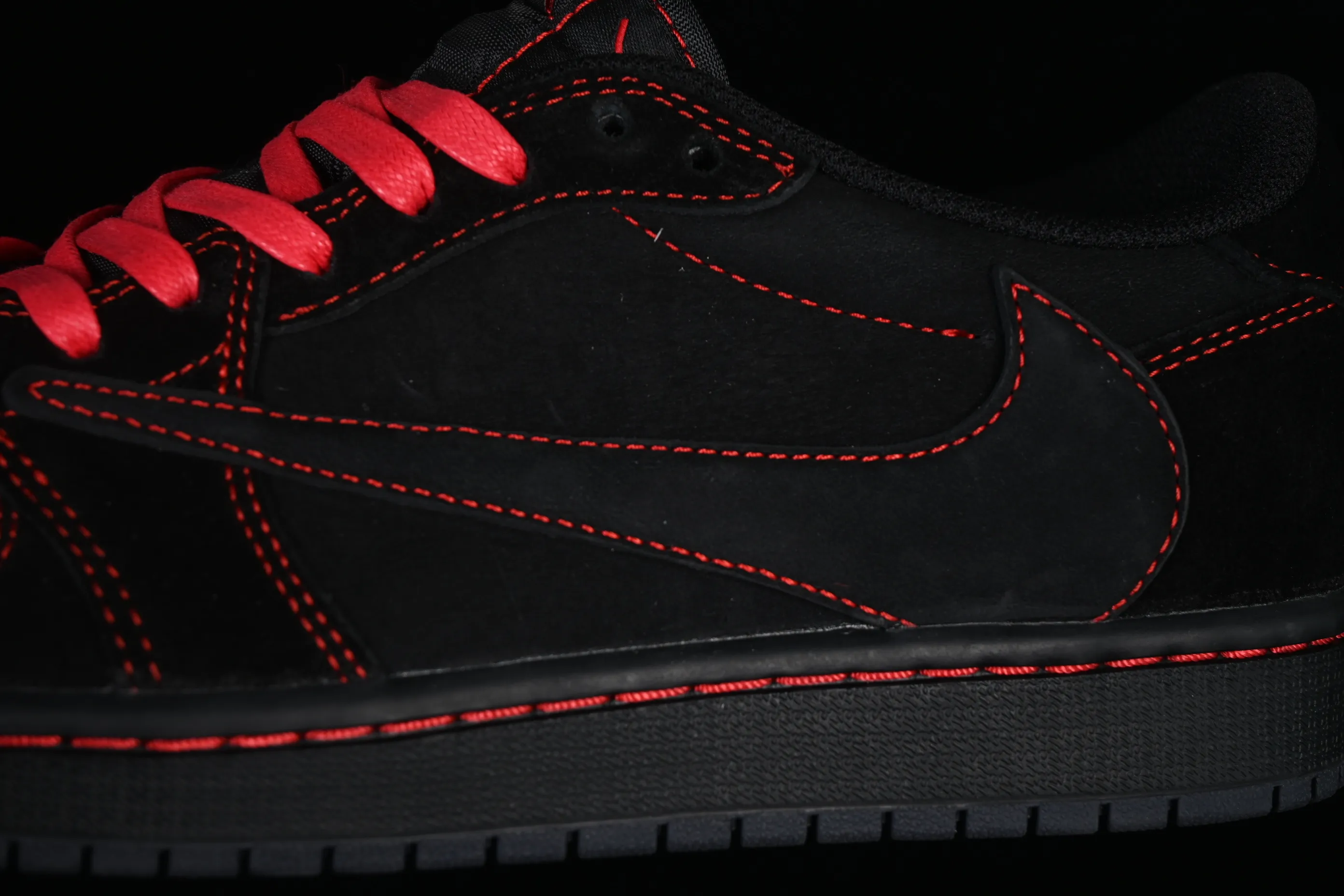 All Categories Air Jordan Jordan Series Basketball Shoes Air Jordan 1 Low High-end Customized Low-top Sneakers Travis Scott